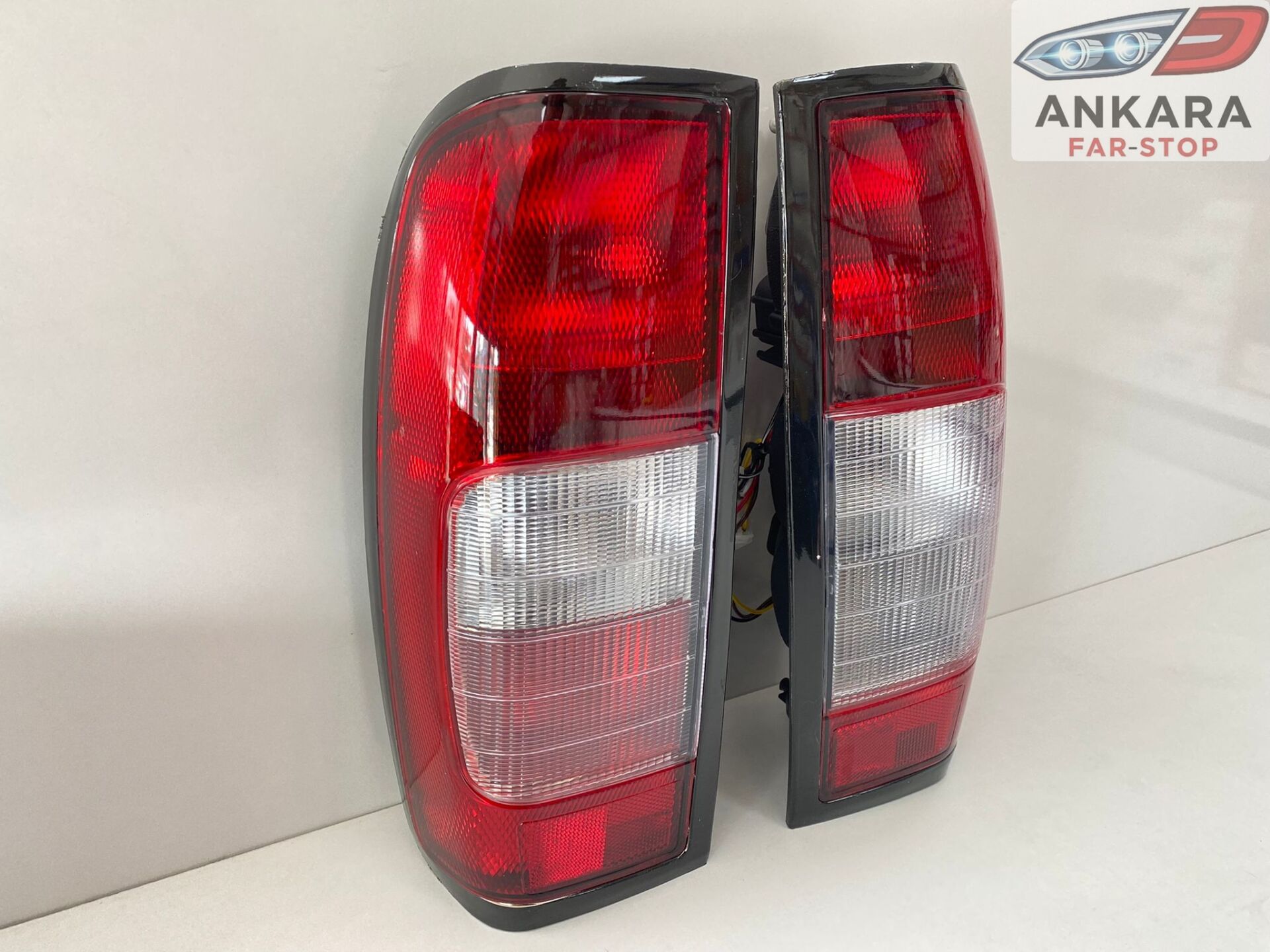 Nissan YD25 Skystar 2003-2012 Stop Lamba Takım Sağ - Sol