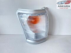 Toyota Hilux LN145 1998-2001 Sinyal Lambası Sağ Gri
