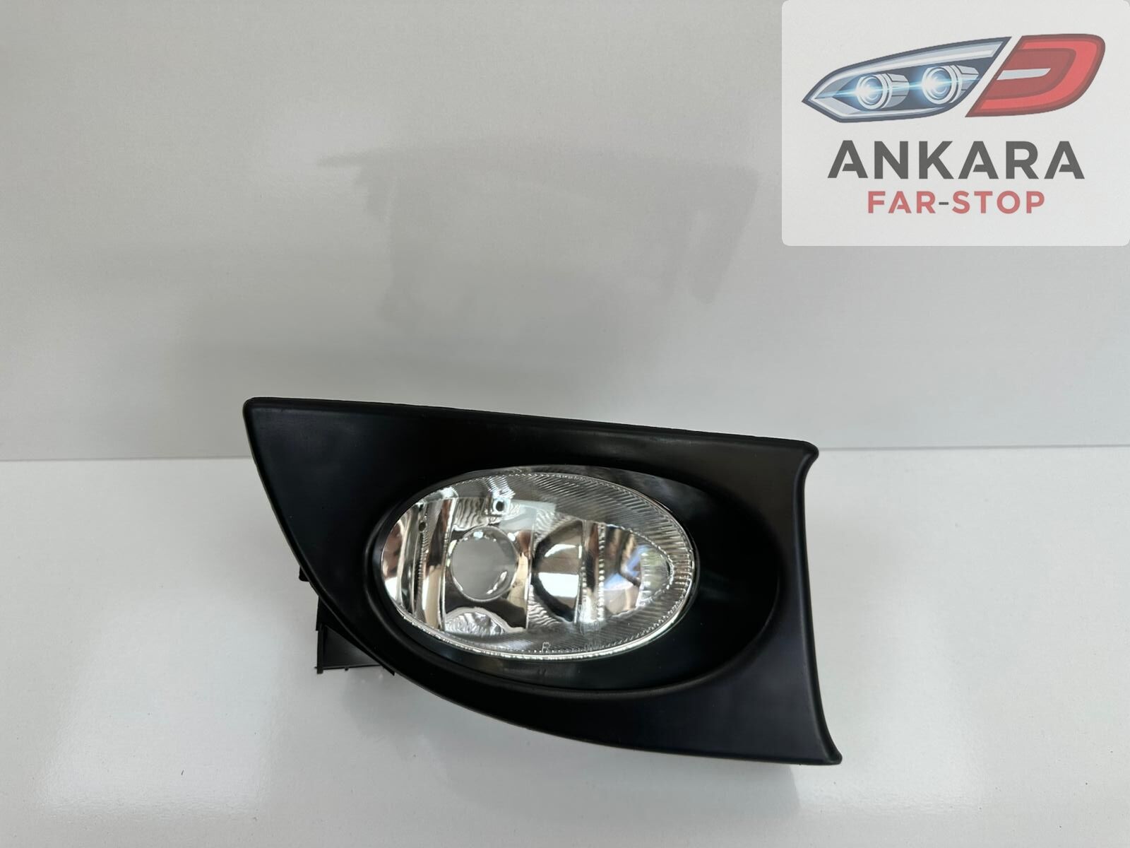 HONDA JAZZ 2003 - 2006 SİS LAMBASI SAĞ (KAPAKLI)