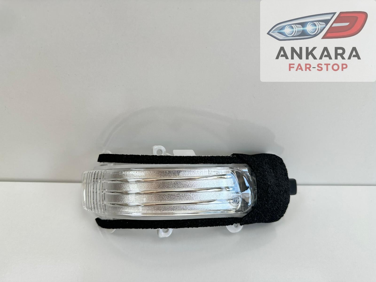 TOYOTA AURİS 2010 - 2012 AYNA SİNYALİ SAĞ