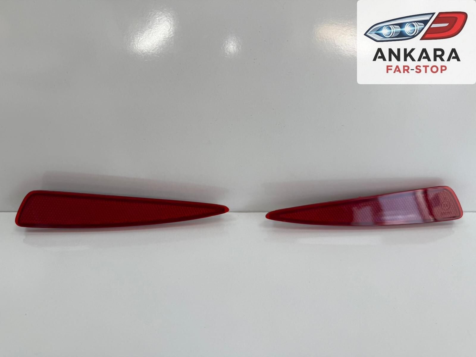 TOYOTA AURİS 2012 - 2014 ARKA TAMPON REFLEKTÖRÜ SAĞ - SOL TAKIM 2 ADET