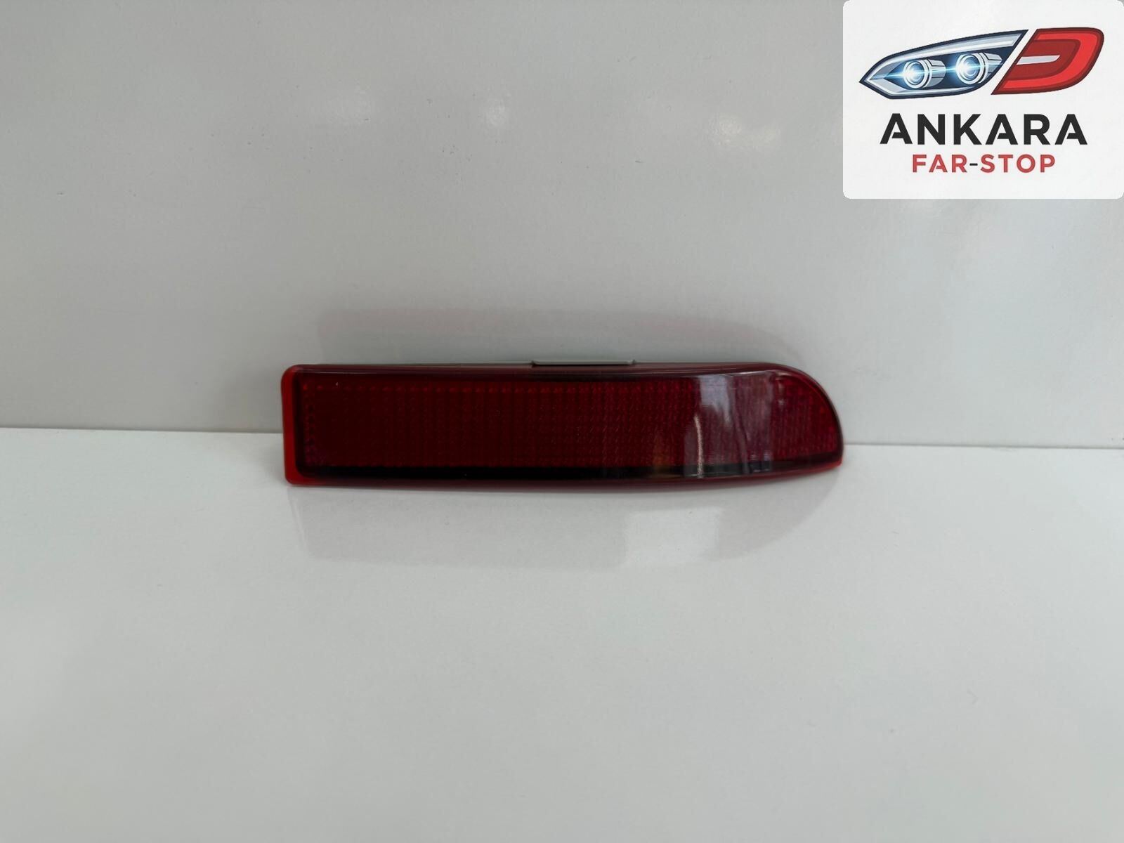 TOYOTA AVENSİS 2006 - 2012 ARKA TAMPON REFLEKTÖRÜ SAĞ