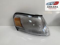 TOYOTA COROLLA AE100 1993 - 1995 SİNYAL LAMBASI ÖN SAĞ (SARI ÇIKINTILI TİP)