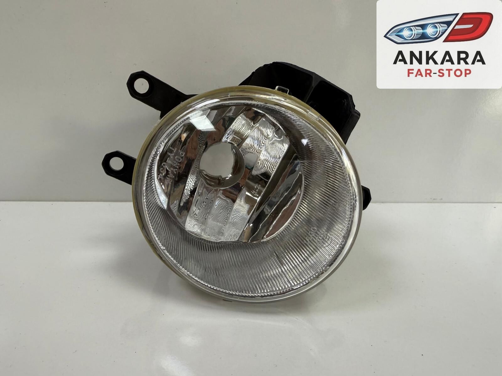 TOYOTA AVENSİS 2014 - 2018 SİS LAMBASI ÖN SOL