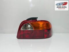 TOYOTA AVENSİS 1998 - 2000 STOP LAMBASI SAĞ