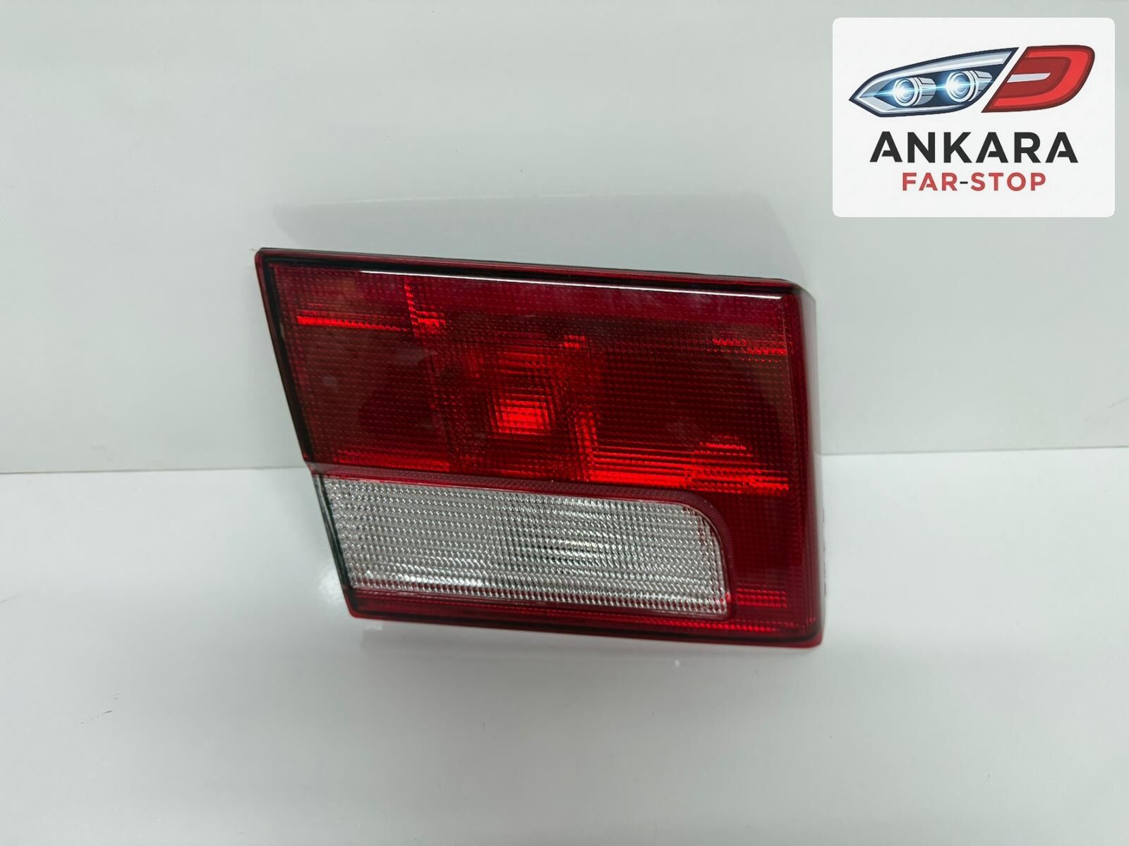 TOYOTA CARİNA 1996 - 1999 STOP LAMBASI İÇ SOL