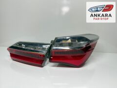 TOYOTA COROLLA 2016 - 2018 STOP LAMBASI SAĞ İÇ VE DIŞ TAKIM (LEDLİ TİP 2 STOP)