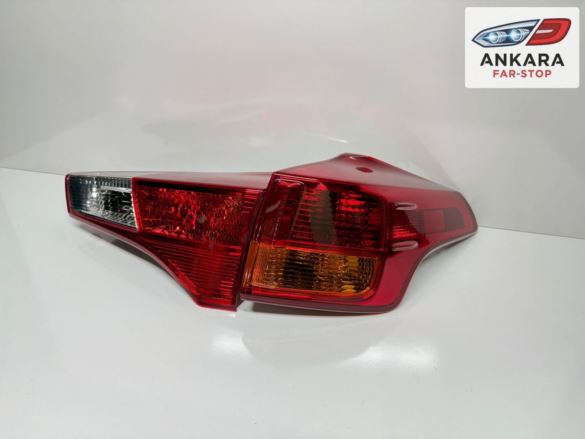 TOYOTA RAV-4 2013 - 2015 STOP LAMBASI İÇ VE DIŞ SAĞ ( 2 STOP )