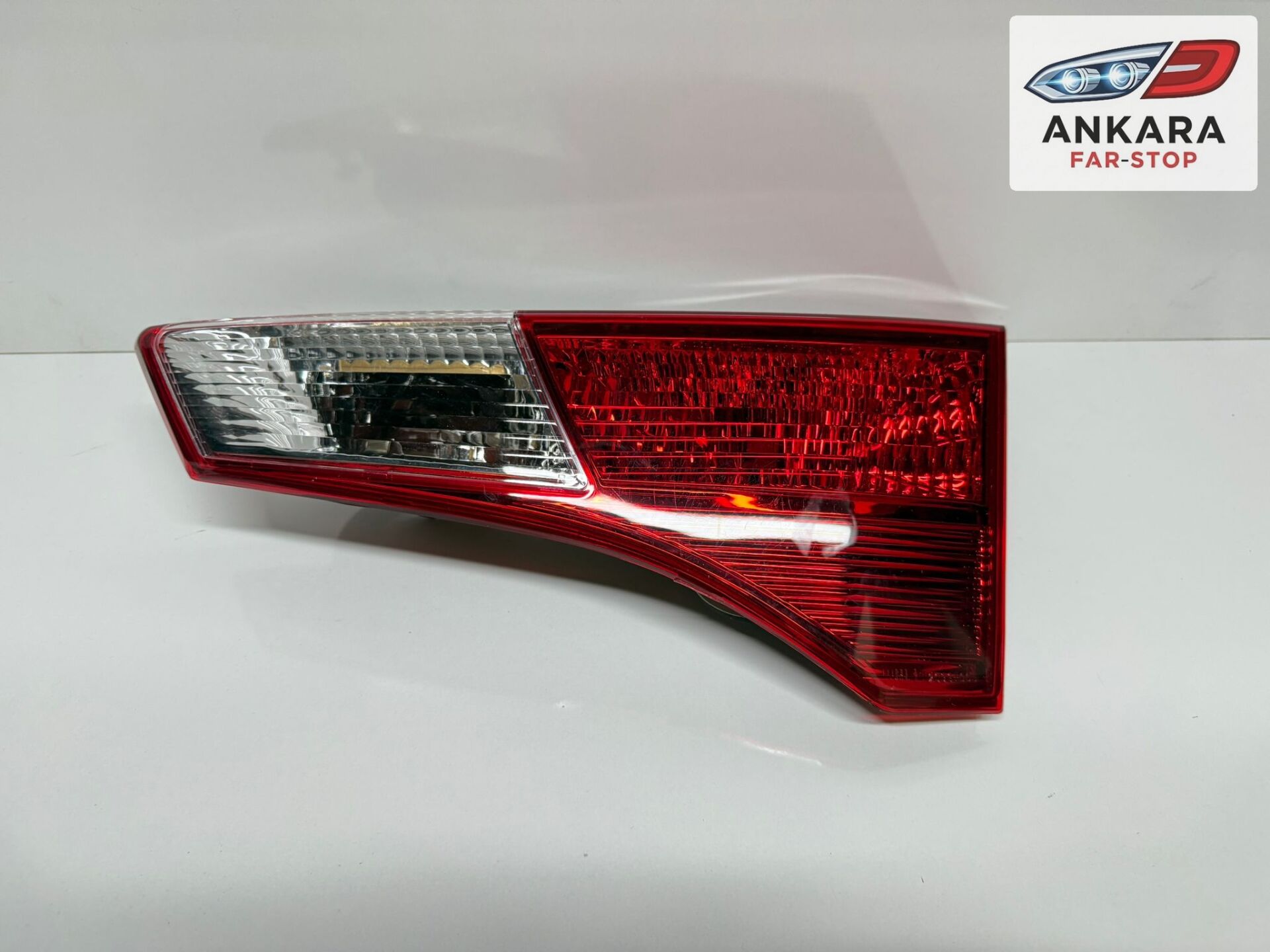 TOYOTA RAV-4 2013 - 2015 STOP LAMBASI İÇ SAĞ