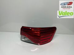 TOYOTA AVENSİS 2012 - 2014 DIŞ STOP LAMBASI SAĞ (LEDLİ TİP STOP - VALEO MARKA)