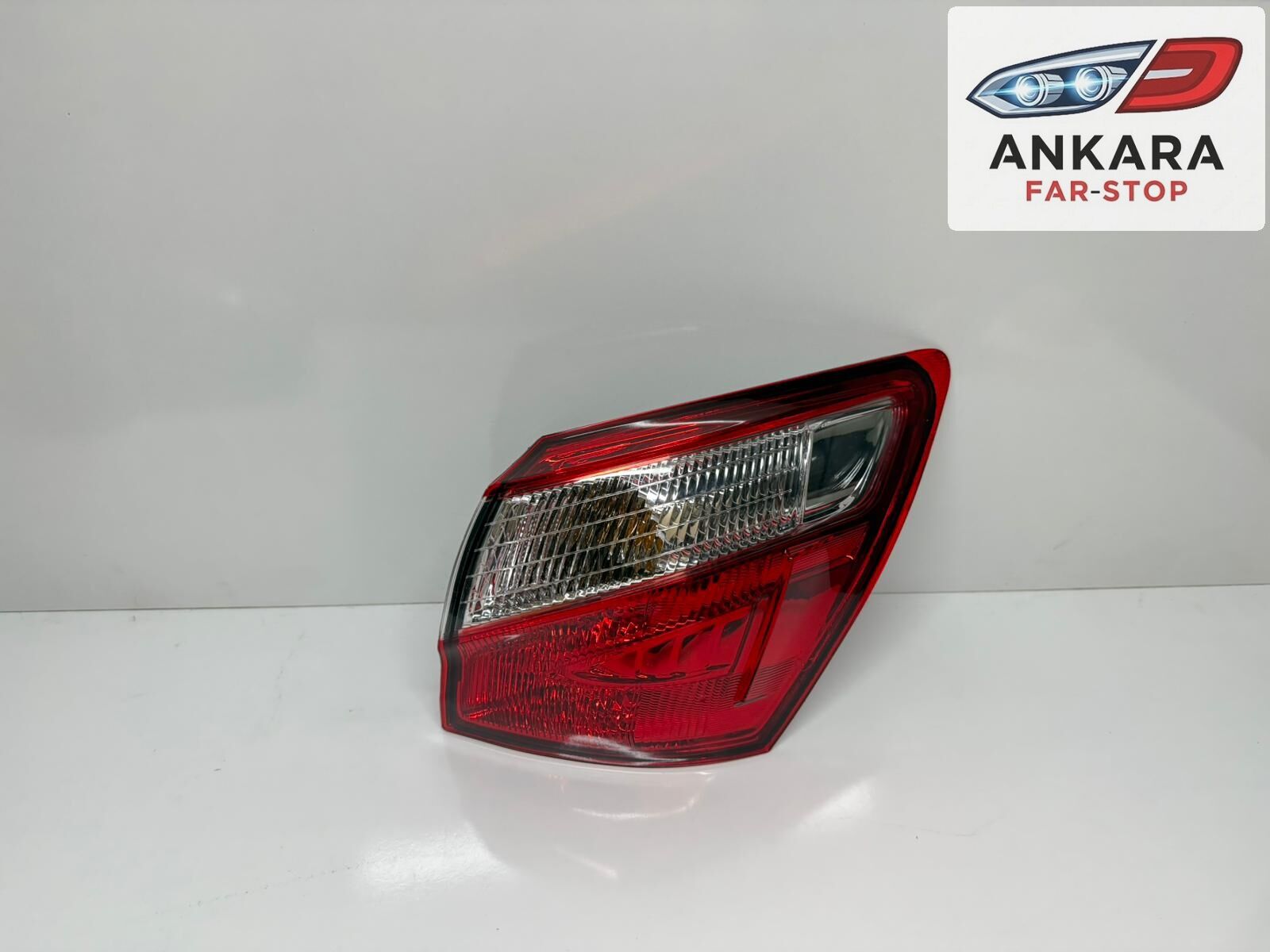 NİSSAN QASHQAİ 2010 - 2013 STOP LAMBASI SAĞ - SOL DIŞ TAKIM (LEDLİ TİP - TOPLAM 2 ADET STOP)