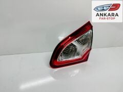 NİSSAN QASHQAİ 2010 - 2013 STOP LAMBASI İÇ SAĞ (BAGAJ KAPAĞINDA KALAN)