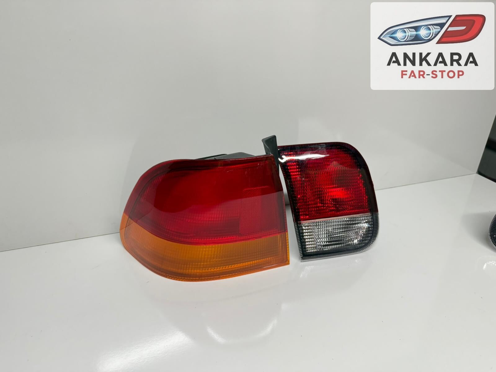 HONDA CİVİC 1996 - 2001 STOP LAMBASI SOL İÇ VE DIŞ TAKIM (TOPLAM 2 ADET STOP)