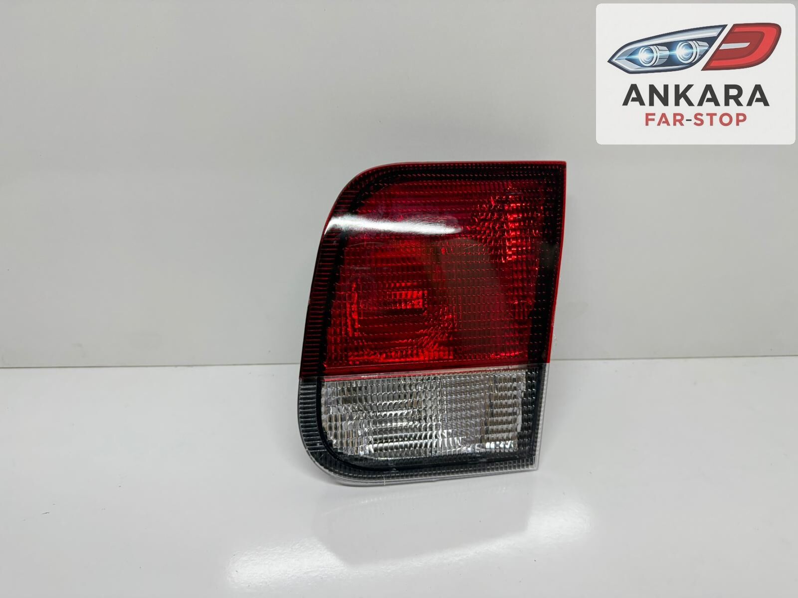 HONDA CİVİC 1996 - 2001 STOP LAMBASI SAĞ İÇ (ARKA BAGAJ KAPAĞINDA KALAN SAĞ İÇ)