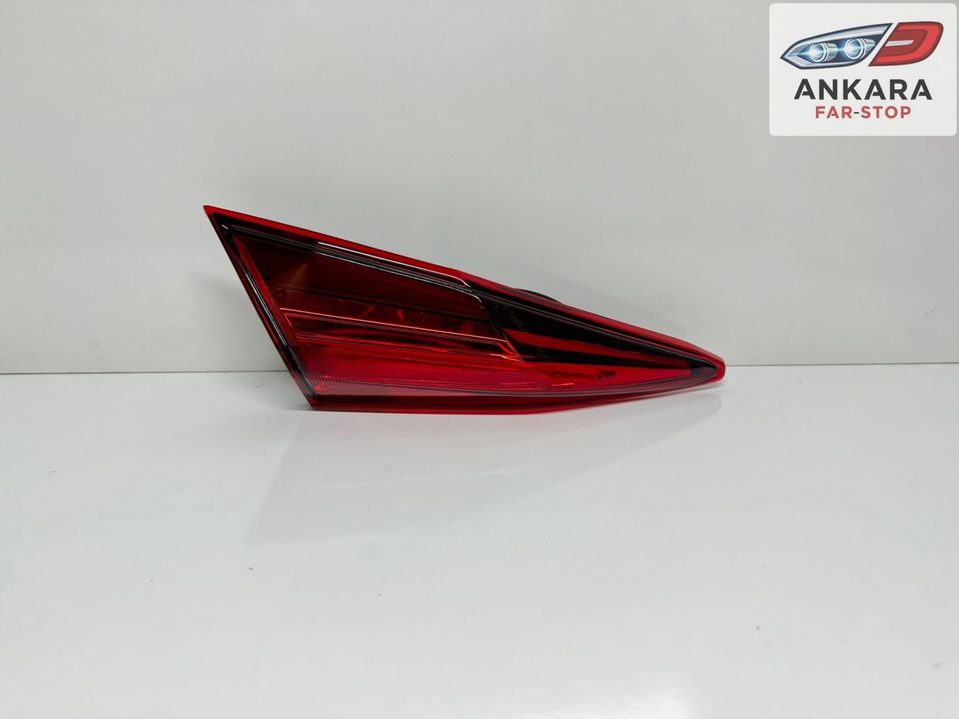 HONDA CİVİC FC5 2016 - 2021 STOP LAMBASI SOL İÇ (ARKA BAGAJ KAPAĞIN DA KALAN İÇ SOL)