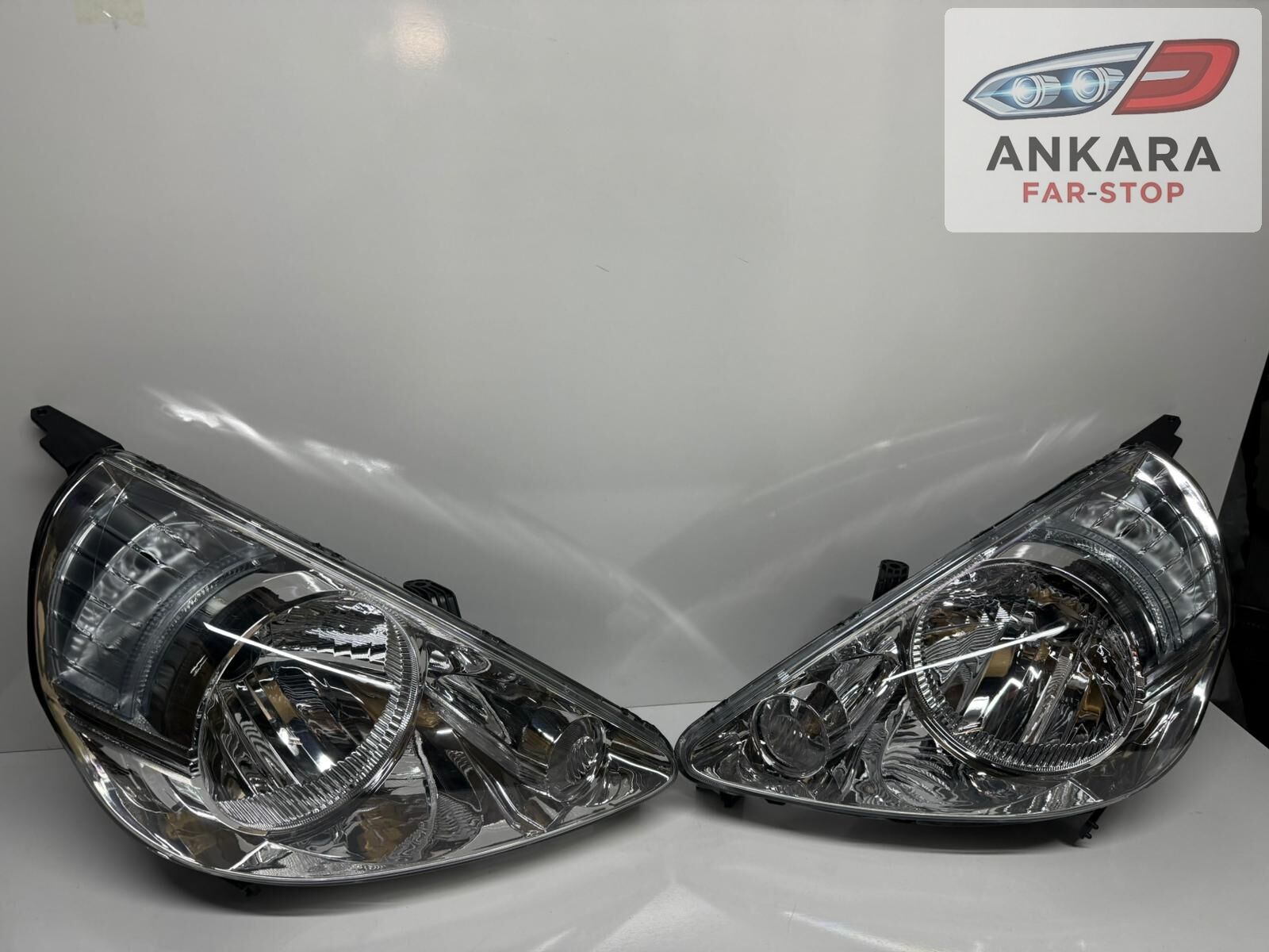 HONDA JAZZ 2002-2006 ÖN FAR LAMBASI SAĞ-SOL TAKIM MANUEL-MOTORSUZ (İÇİ BEYAZ TİP-TOPLAM 2 FAR)