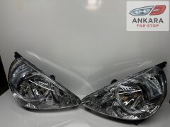 HONDA JAZZ 2002-2006 ÖN FAR LAMBASI SAĞ-SOL TAKIM MANUEL-MOTORSUZ (İÇİ BEYAZ TİP-TOPLAM 2 FAR)