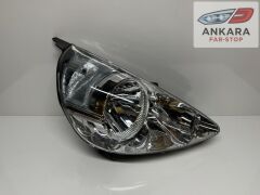 HONDA JAZZ 2002 - 2006 ÖN FAR LAMBASI SAĞ MANUEL - MOTORSUZ (İÇİ BEYAZ TİP - SAĞ)