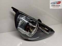 HONDA JAZZ 2002 - 2006 ÖN FAR LAMBASI SAĞ MANUEL - MOTORSUZ (İÇİ SİYAH TİP - SAĞ)