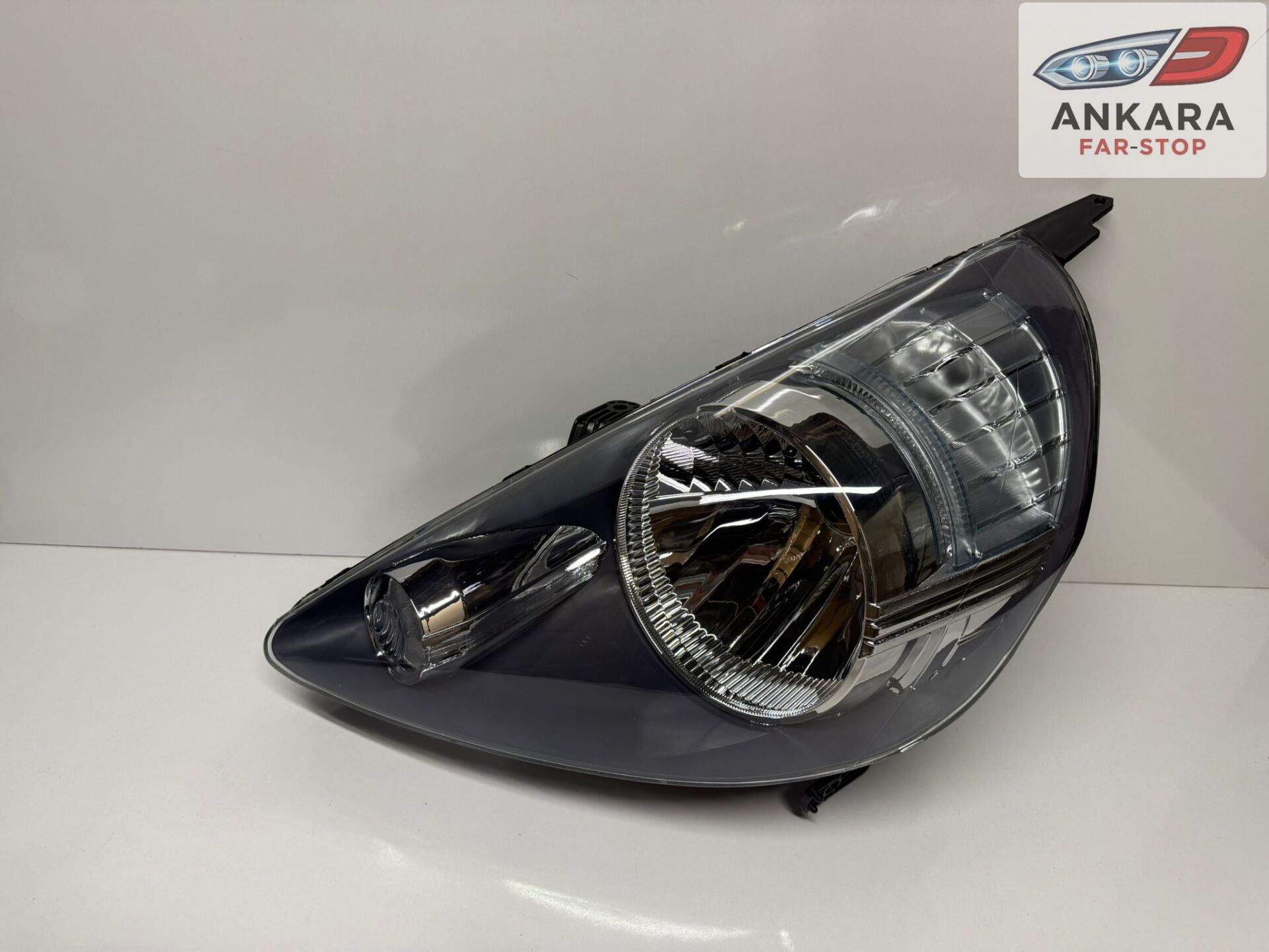 HONDA JAZZ 2002 - 2006 ÖN FAR LAMBASI SOL MANUEL - MOTORSUZ (İÇİ SİYAH TİP - SOL)