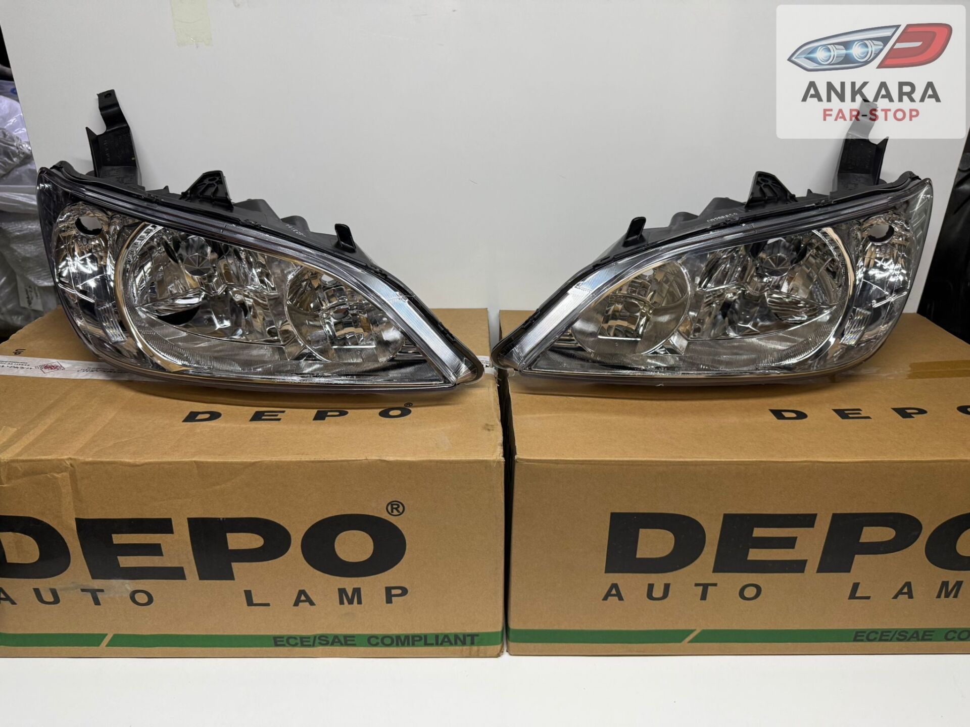 HONDA CİVİC VTEC 2 2004-2006 ÖN FAR LAMBASI SAĞ-SOL TAKIM SEDAN (VTEC 2 MAKYAJLI KASA-2 FAR-DEPO)