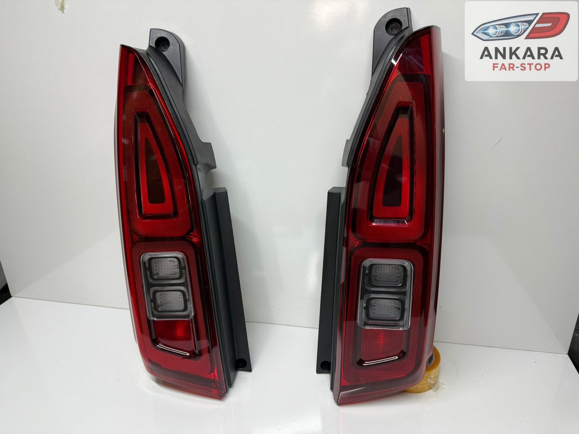 TOYOTA PROACE 2021 - 2025 STOP LAMBASI SAĞ - SOL TAKIM ( SAĞ - SOL - 2 STOP )