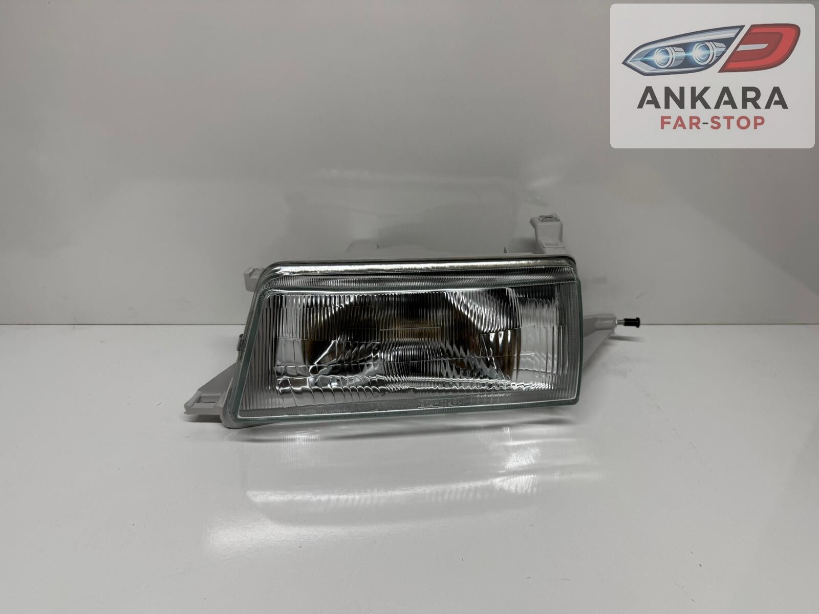 TOYOTA CORONA 1988 - 1991 (AT171-ST171) SOL FAR LAMBASI (SOL FAR)