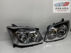 TOYOTA AVENSİS 2003 - 2005 FAR LAMBASI SAĞ-SOL TAKIM (SAĞ-SOL TAKIM-2 FAR)