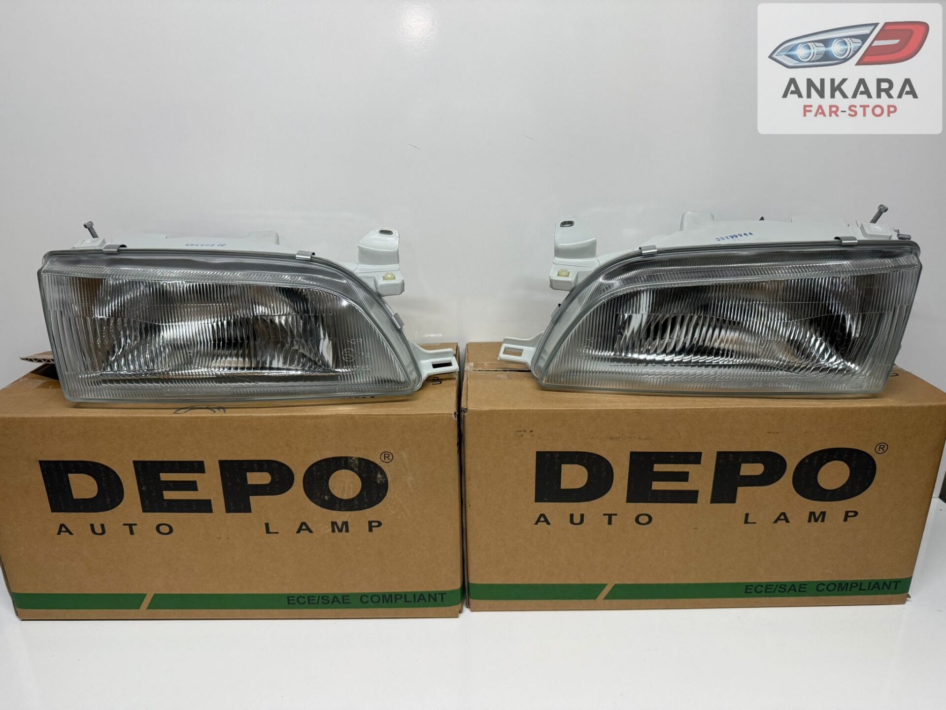 TOYOTA COROLLA 1993 - 1998 EFSANE KASA FAR LAMBASI SAĞ-SOL TAKIM (EFSANE KASA SAĞ-SOL 2 FAR DEPO)