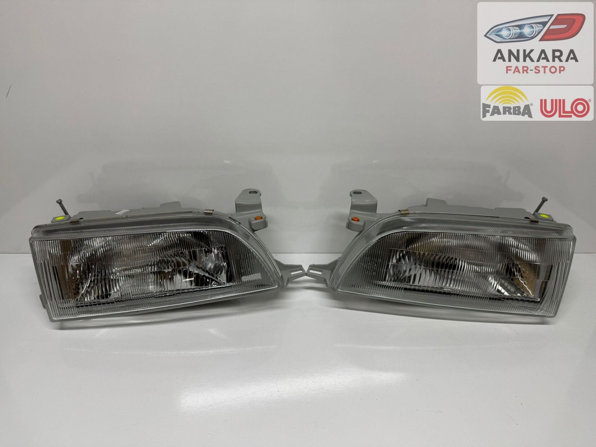 TOYOTA COROLLA 1993-1998 EFSANE KASA FAR LAMBASI SAĞ-SOL TAKIM (EFSANE KASA SAĞ-SOL 2 FAR ORJİNAL)