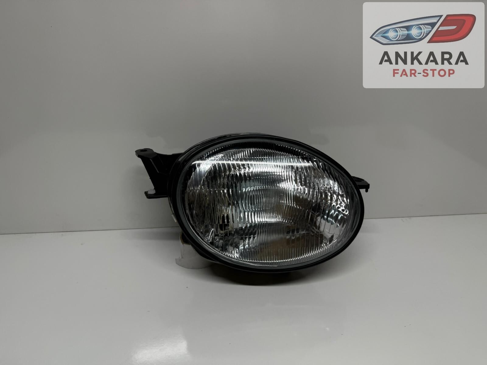 TOYOTA COROLLA 1999 - 2000 FAR LAMBASI SAĞ (AE111 YUVARLAK FAR - SAĞ FAR)