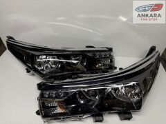 TOYOTA COROLLA 2013-2015 FAR LAMBASI SAĞ-SOL TAKIM (NİKELAJ FAR KAŞI İLE BİRLİKTE-SAĞ-SOL 2 FAR)