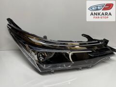 TOYOTA COROLLA 2016 - 2018 FAR LAMBASI ÖN SAĞ ( NİKELAJ FAR KAŞI İLE BİRLİKTE - SAĞ FAR )