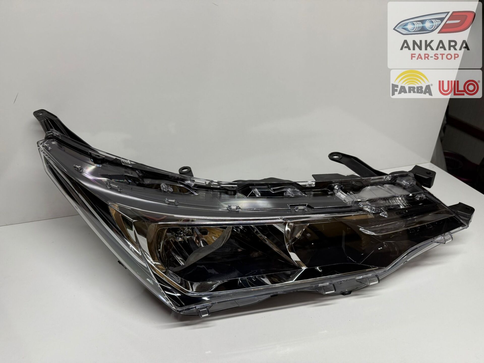 TOYOTA COROLLA 2016 - 2018 FAR LAMBASI ÖN SAĞ ( ORJİNAL FARBA-ULO - SAĞ FAR )