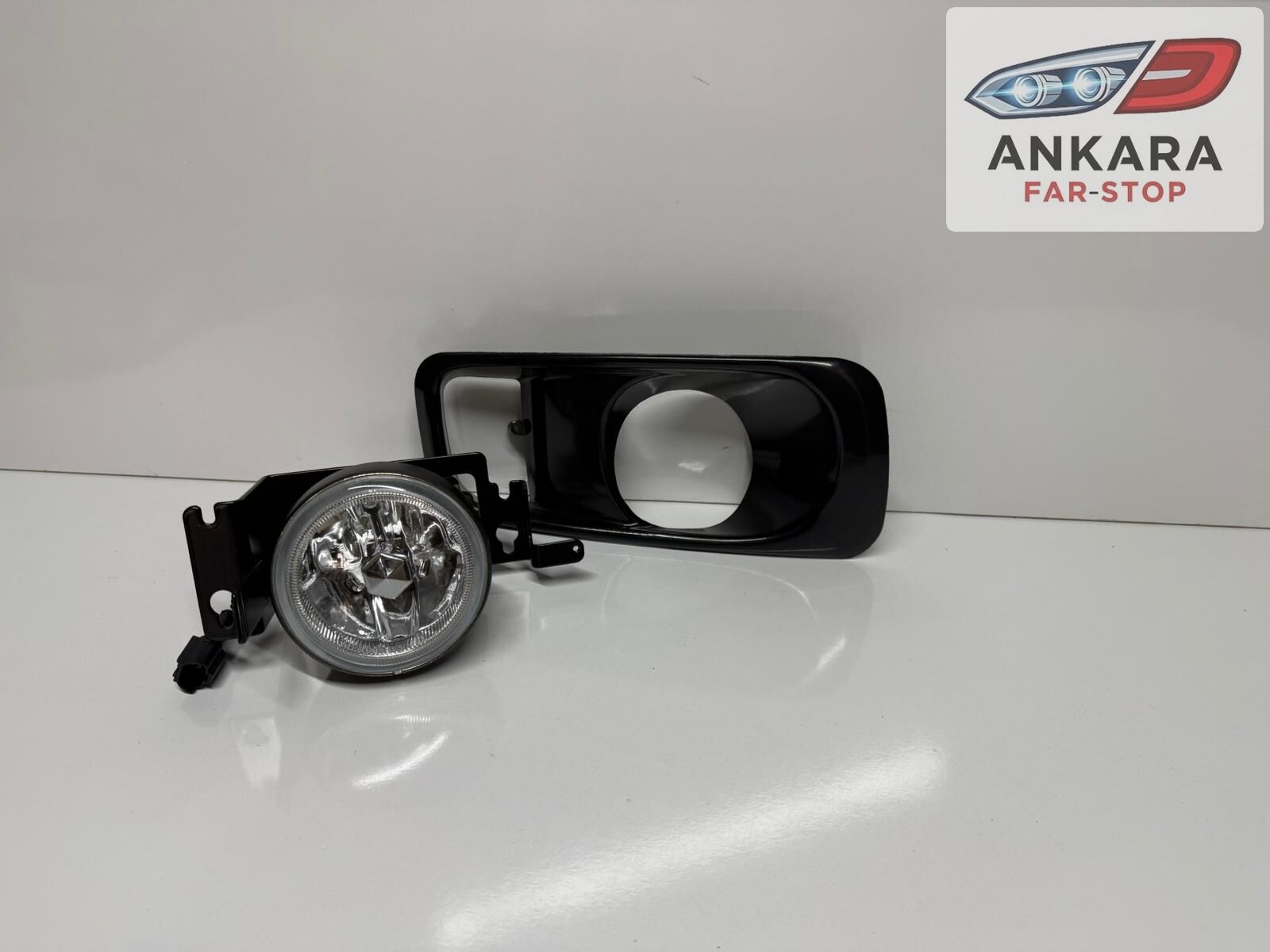 HONDA CİVİC 1999-2001 MAKYAJLI KASA SİS LAMBASI VE SİS KAPAĞI ÖN SAĞ TAKIM (SİS VE KAPAK ÖN SAĞ)