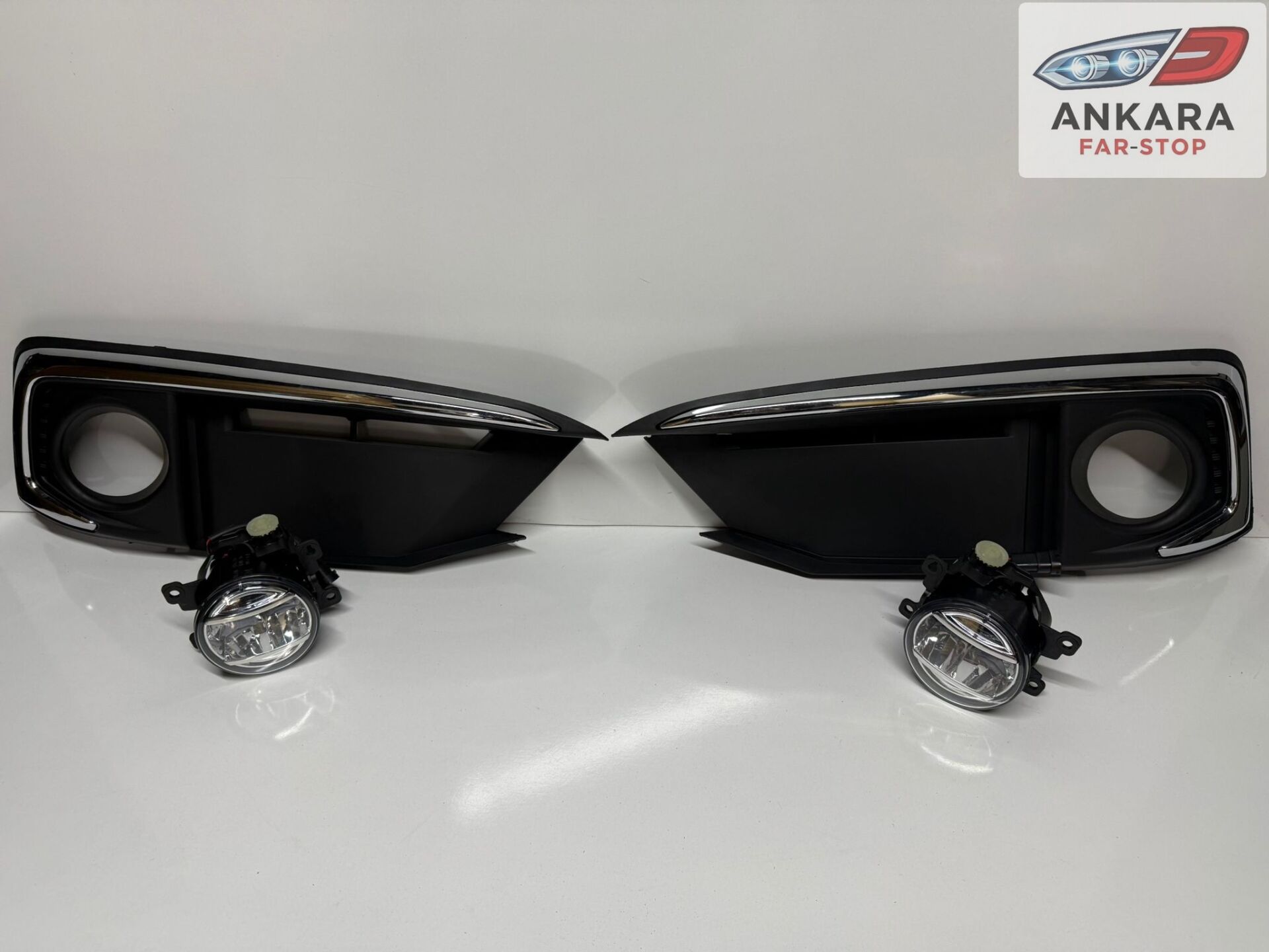 HONDA CİVİC FC5 2019-2021 MAKYAJLI SİS LAMBA VE KAPAK TAKIM (KROM-ÖN SAĞ-SOL LEDLİ 2 SİS-2 KAPAK)