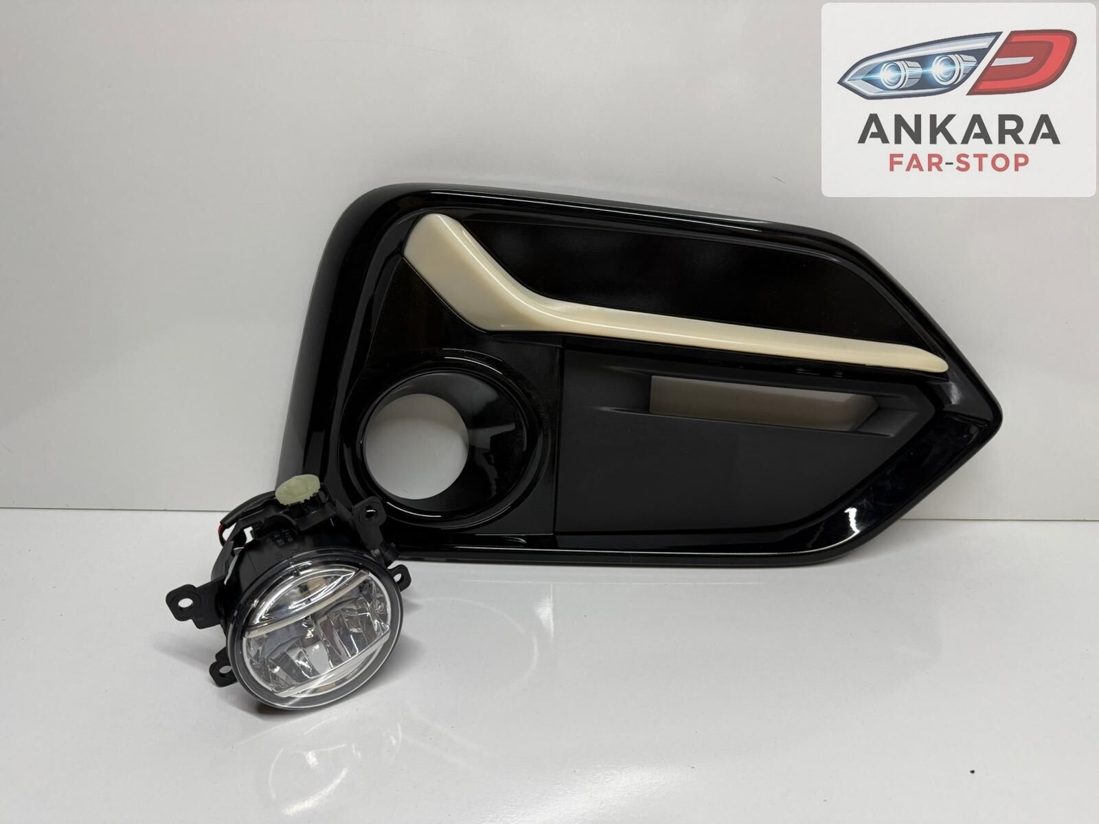 HONDA CİVİC 2016-2021 HATCHBACK SİS VE SİS KAPAĞI ÖN SAĞ (HATCHBACK ÖN SAĞ LEDLİ SİS VE KAPAK)