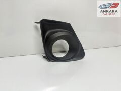 TOYOTA COROLLA 2010 - 2012 MAKYAJLI KASA SİS KAPAK ÖN SAĞ (SİS KAPAK ÖN SAĞ)