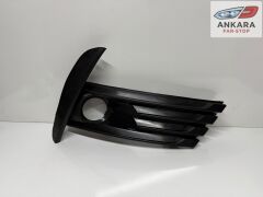 TOYOTA COROLLA 2016-2018 MAKYAJLI KASA SİS KAPAK TAKIMI ÖN SAĞ - SOL (SİYAH TİP SAĞ-SOL SİS KAPAK)