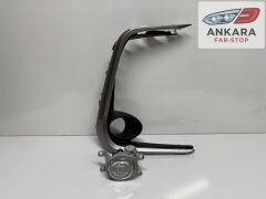 TOYOTA COROLLA 2019-2025 SEDAN SİS LAMBA VE SİS KAPAK ÖN SAĞ (LEDLİ ÖN SAĞ SİS-KOYU GRİ SAĞ KAPAK)