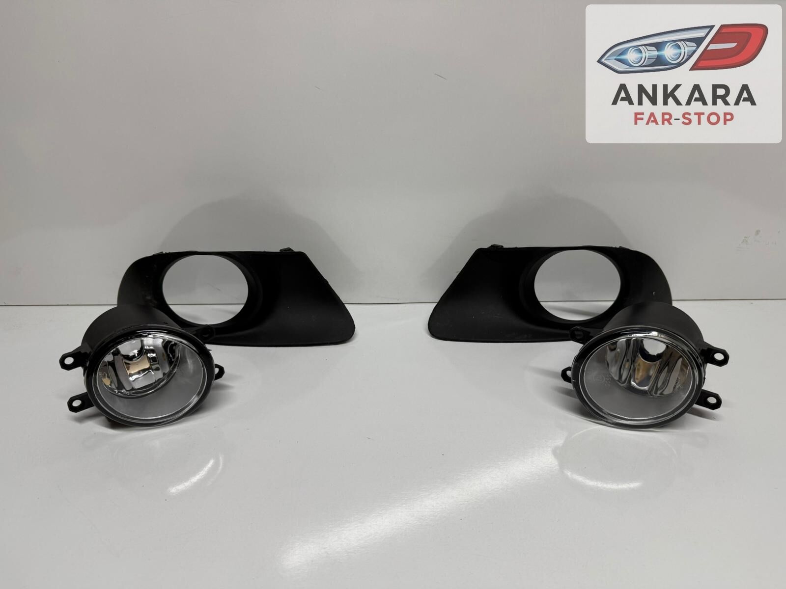 TOYOTA VERSO 2009-2012 SİS LAMBA VE KAPAK TAKIMI ÖN (ÖN SAĞ-SOL 2 SİS - ÖN SAĞ-SOL 2 KAPAK)