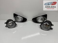 TOYOTA YARİS 2012 - 2014 SİS LAMBA VE KAPAK TAKIMI ÖN (ÖN SAĞ-SOL 2 SİS - ÖN SAĞ-SOL 2 KAPAK)