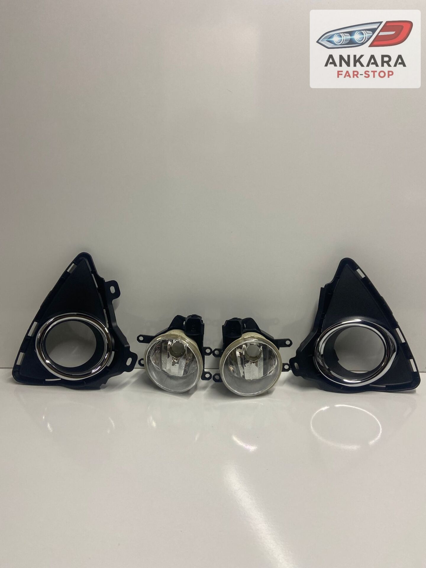 TOYOTA AURİS 2013 - 2015 SİS LAMBA VE KAPAK TAKIMI ÖN (ÖN SAĞ-SOL 2 SİS - ÖN SAĞ-SOL 2 KAPAK)